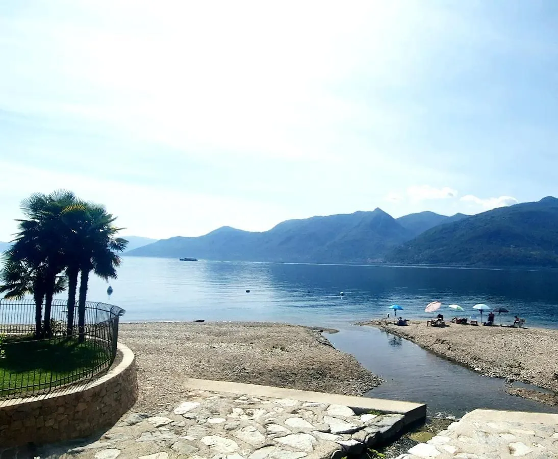 Casa Giulia Villa Luino 0*,